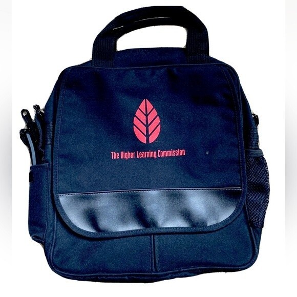 The Higher Learning Commission One Strap Shoulder Black Bag New - Picture 1 of 12